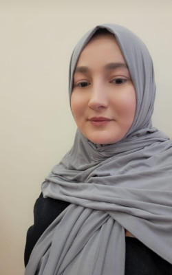 Помощник воспитателя Магомедова Захра Абдулгамидовна